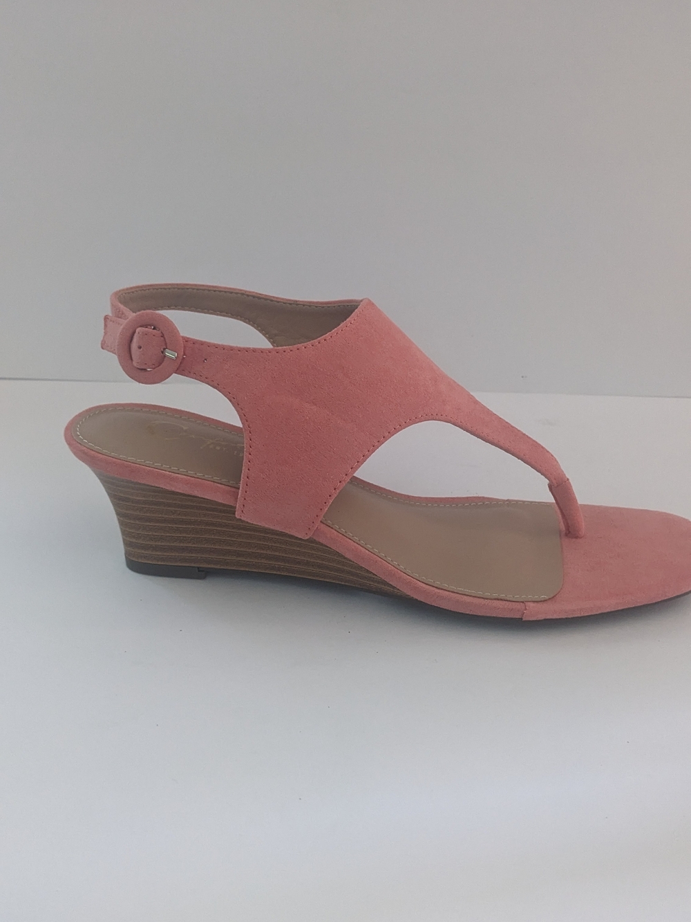 C Est 1946 NWOT Women's Coral Faux Suede Wedge Sandals 7.5